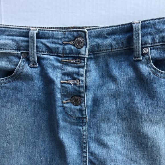 Talbots - Picture 9 of 13